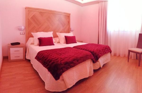Mizmaya Ll Hotel โอซนาโย ภายนอก รูปภาพ