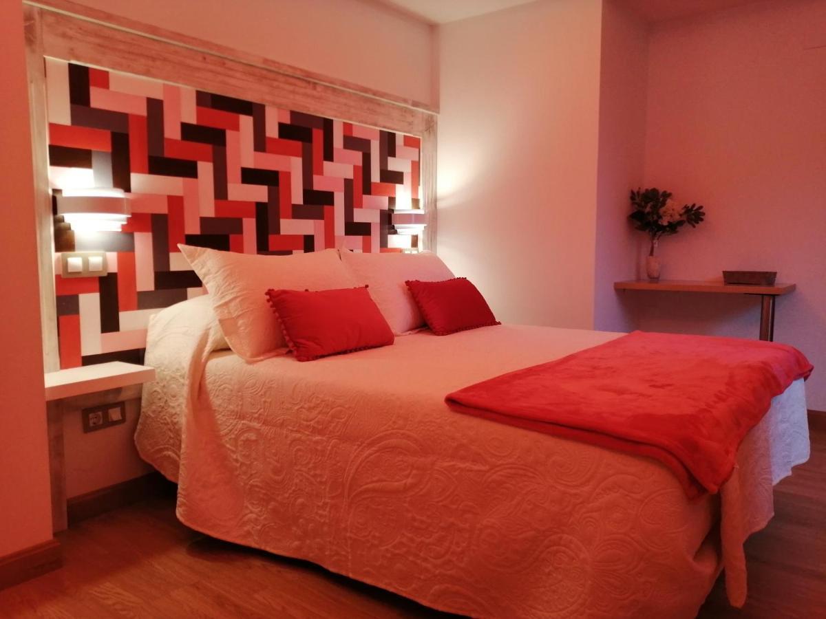 Mizmaya Ll Hotel โอซนาโย ภายนอก รูปภาพ